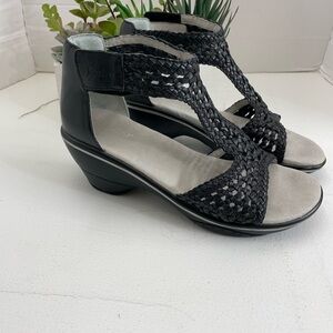 Jambu Black Woven Women's Sandals